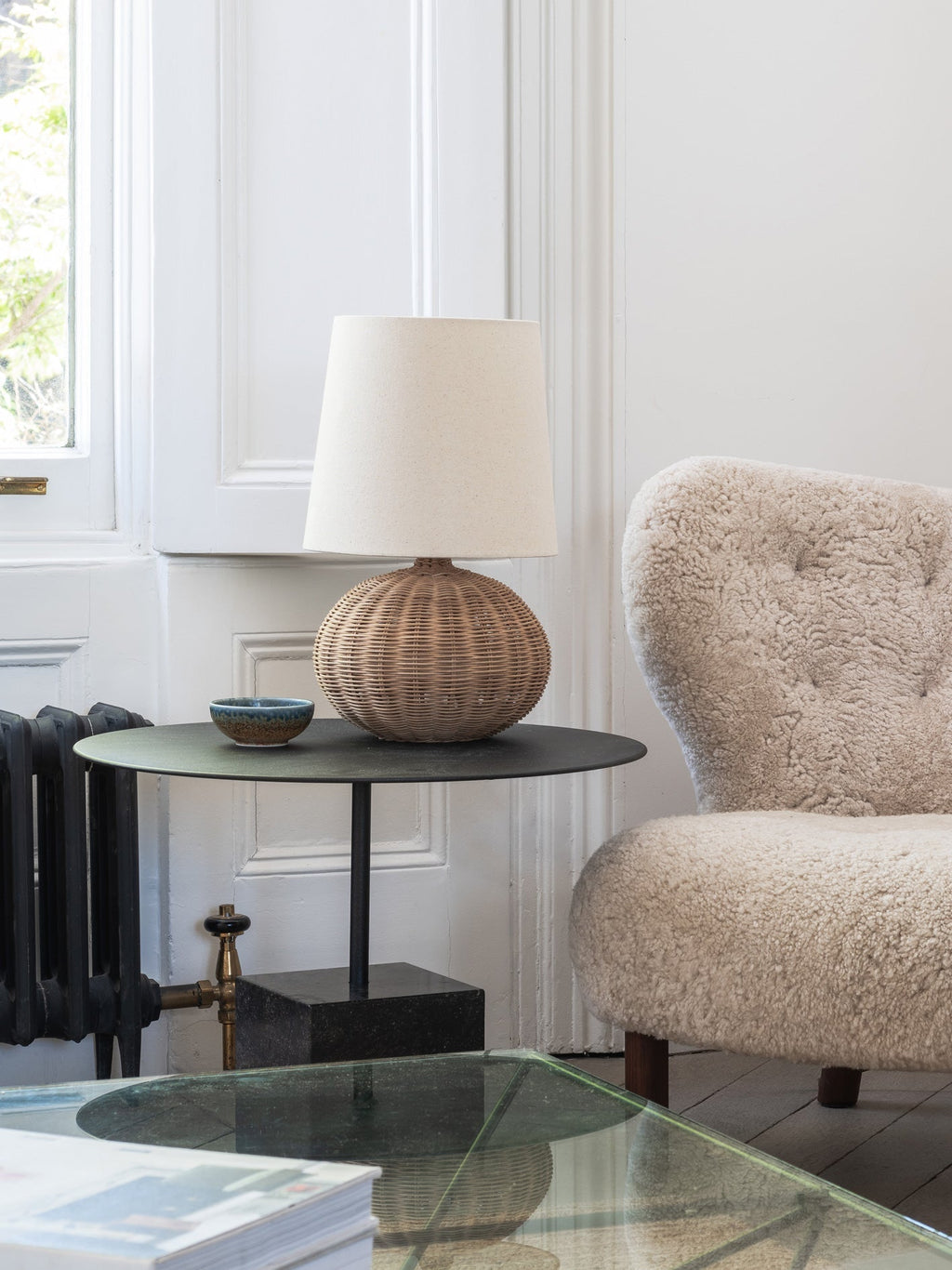 Sanvi - rattan globe table lamp