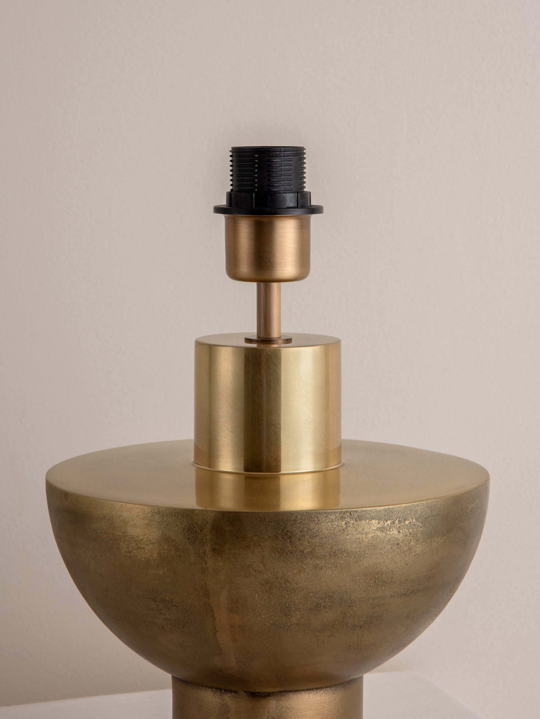 Edition 1.6 - brass table lamp - base only